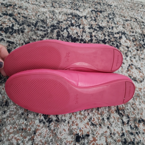 Coach pink ballet flat shoes size 7 - Picture 5 of 6